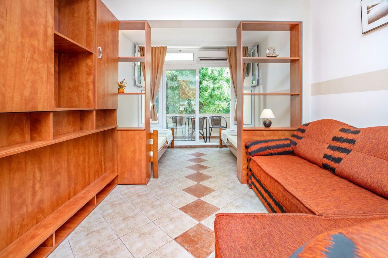 Apartments Villa Popovic Kotor Exteriör bild