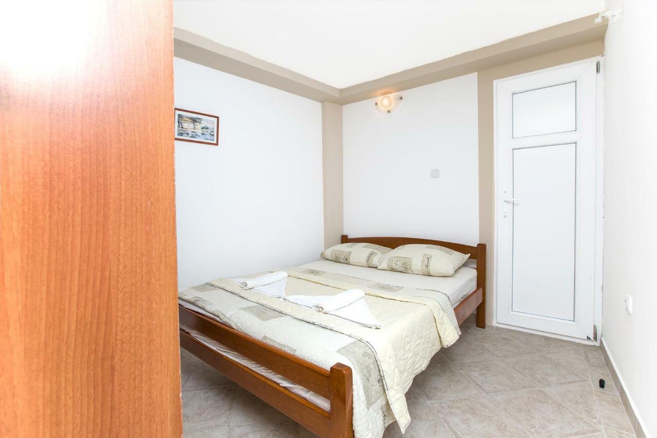 Apartments Villa Popovic Kotor Exteriör bild