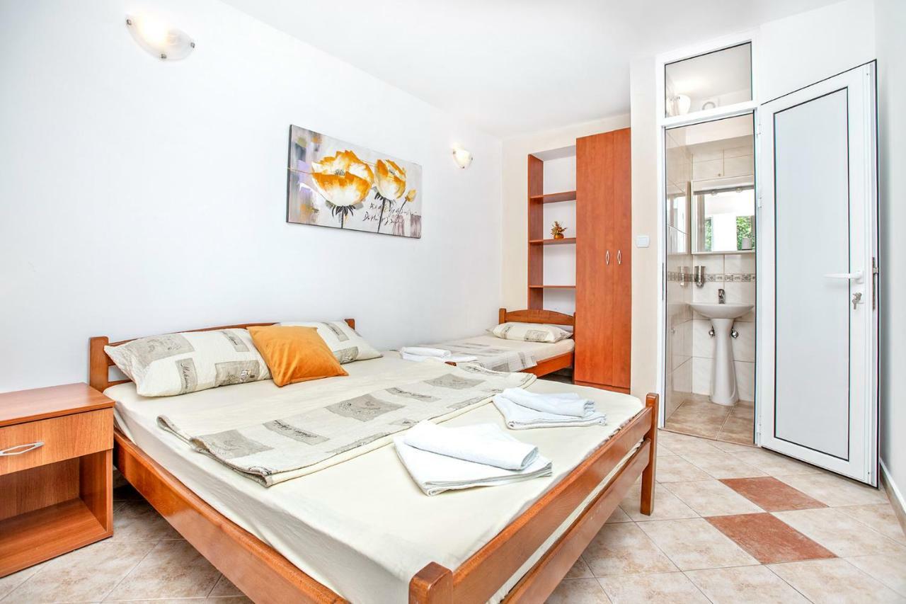 Apartments Villa Popovic Kotor Exteriör bild