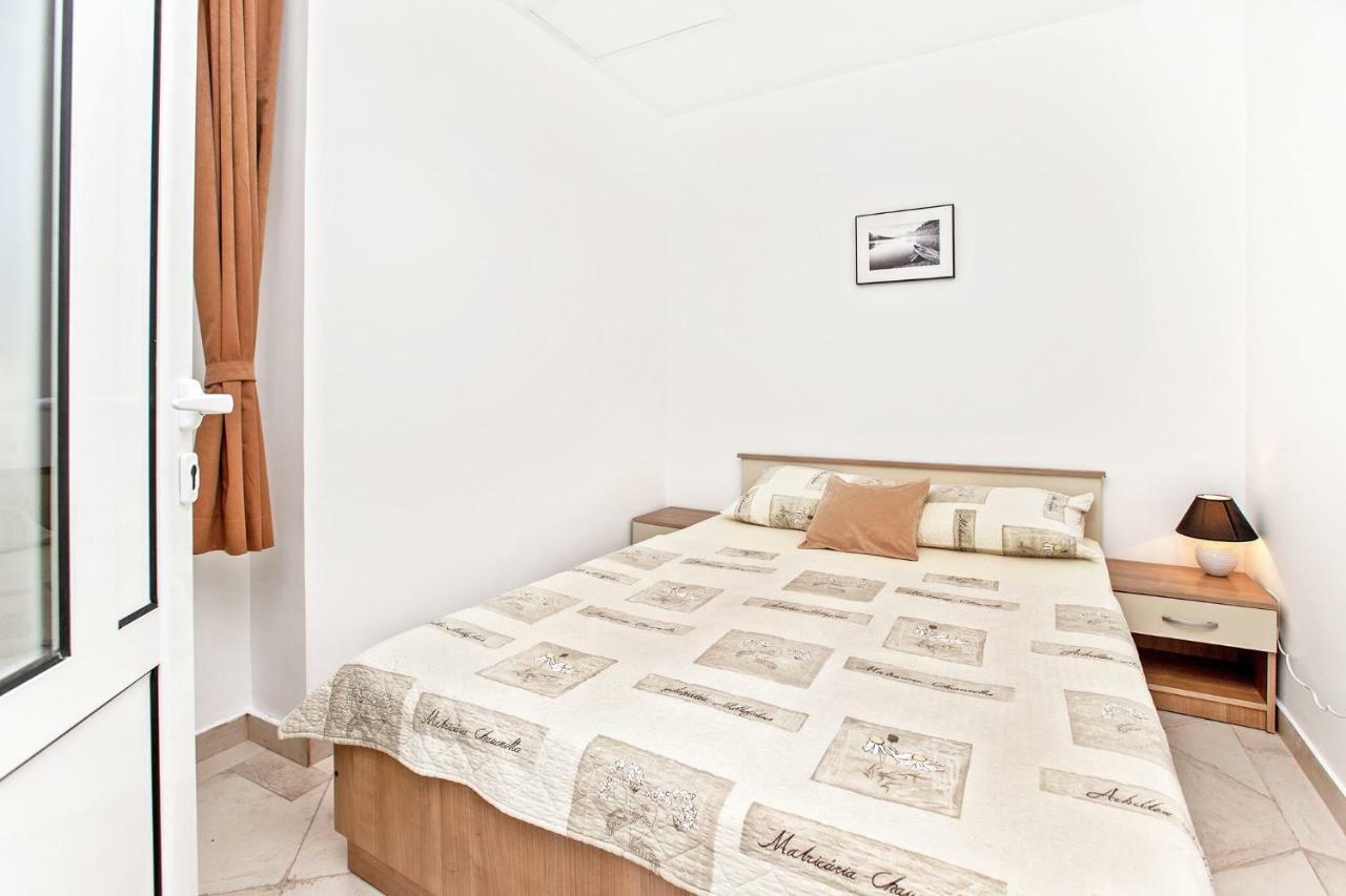 Apartments Villa Popovic Kotor Exteriör bild
