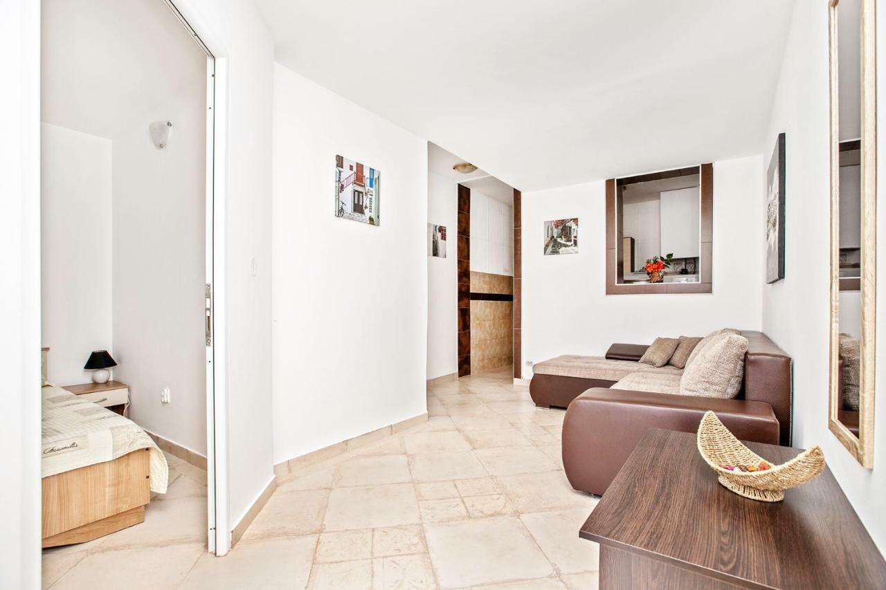 Apartments Villa Popovic Kotor Exteriör bild