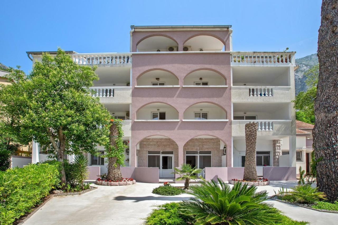 Apartments Villa Popovic Kotor Exteriör bild