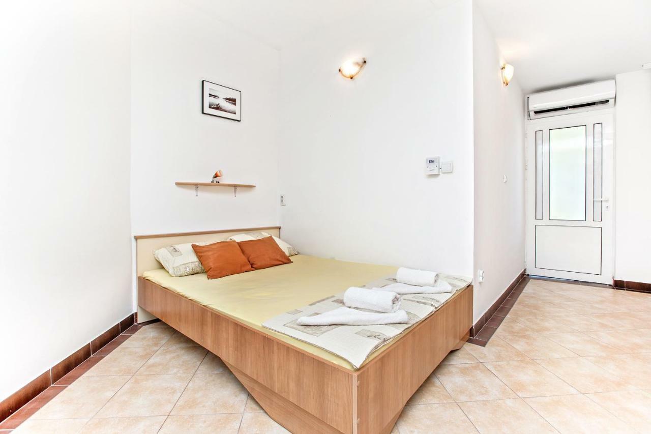 Apartments Villa Popovic Kotor Exteriör bild